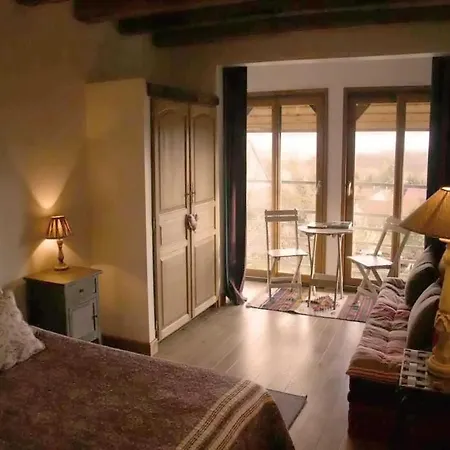 ベッド・アンド・ブレックファスト La Grange Aux Loirs